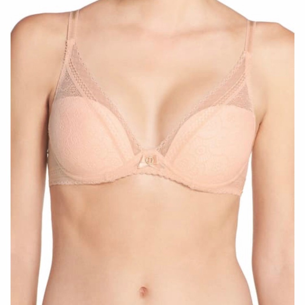 NWOT Chantelle bra
